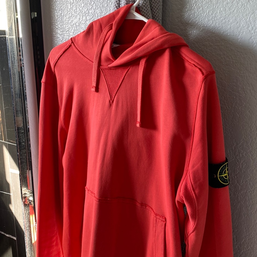STONE ISLAND HOODED SWEATSHIRT | L